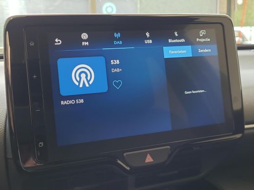 Toyota Yaris Cross 1.5 Hybrid Executive | Panorama dak | Apple CarPlay | Elektr. klep | Rijklaarprijs incl. garantie | ActivLease financial lease