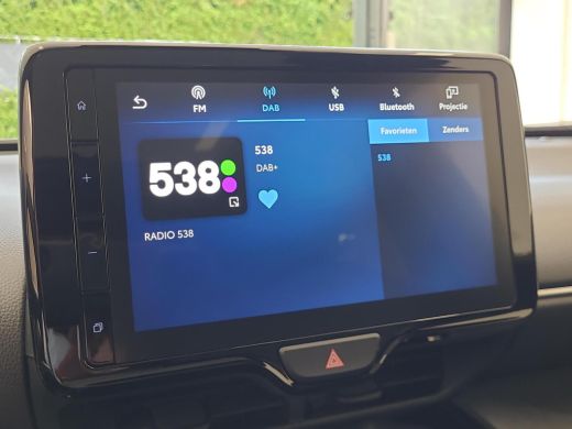 Toyota Yaris Cross 1.5 Hybrid Executive | Panorama dak | Apple CarPlay | Elektr. klep | Rijklaarprijs incl. garantie | ActivLease financial lease