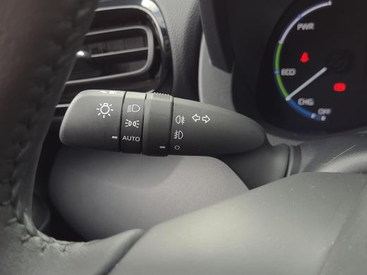 Toyota Yaris Cross 1.5 Hybrid Executive | Panorama dak | Apple CarPlay | Elektr. klep | Rijklaarprijs incl. garantie | ActivLease financial lease