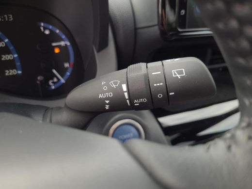 Toyota Yaris Cross 1.5 Hybrid Executive | Panorama dak | Apple CarPlay | Elektr. klep | Rijklaarprijs incl. garantie | ActivLease financial lease
