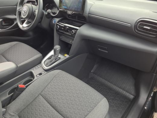 Toyota Yaris Cross 1.5 Hybrid Executive | Panorama dak | Apple CarPlay | Elektr. klep | Rijklaarprijs incl. garantie | ActivLease financial lease