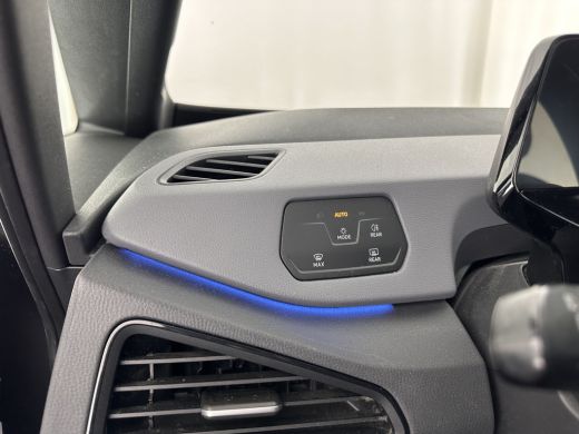 Volkswagen ID.3 First 58 kWh (INCL-BTW) *ADAPTIVE-CRUISE | FULL-LED | NAVI-FULLMAP | DIGI-COCKPIT | HEATED-COMFOR... ActivLease financial lease