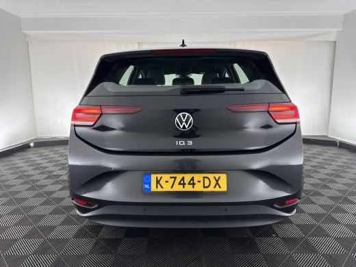 Volkswagen ID.3 First 58 kWh (INCL-BTW) *ADAPTIVE-CRUISE | FULL-LED | NAVI-FULLMAP | DIGI-COCKPIT | HEATED-COMFOR... ActivLease financial lease