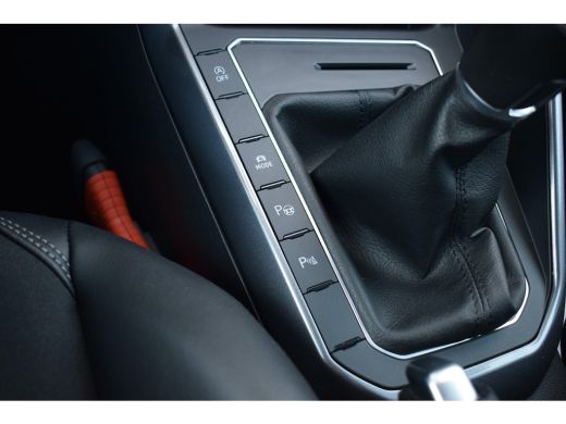 Volkswagen Polo 1.0 TSI Highline Business R | R-Line | CarPlay | Half Leer | Climate | ACC ActivLease financial lease