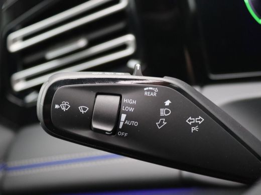 Volkswagen Tiguan 1.5 eHybrid R-Line Edition Black style, panoramadak, matrix led, trekhaak, 360gr. camera, adaptiv... ActivLease financial lease