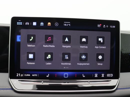 Volkswagen Tiguan 1.5 eHybrid R-Line Edition Black style, panoramadak, matrix led, trekhaak, 360gr. camera, adaptiv... ActivLease financial lease