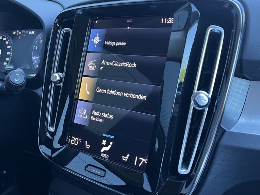 Volvo  XC40 1.5 T2 Momentum Business | Pilot Assist | Camera | Trekhaak | Keyless | ActivLease financial lease