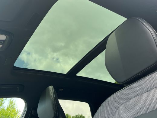 Volvo  XC60 2.0 T6 Plug-in Plus Dark Long Range | Harman/Kardon | 360 Camera | Panoramadak | Google | ActivLease financial lease