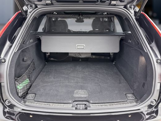 Volvo  XC60 T8 Recharge AWD Ultimate Black Edition | 21" | Bowers & Wilkins | 360 Camera | Head-up | Elektr. ... ActivLease financial lease