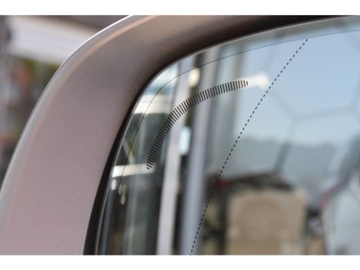 Volvo  XC90 T8 Twin Engine AWD R-Design | Pano | Trekhaak | B&W | Luchtvering | Bomvol! | ActivLease financial lease