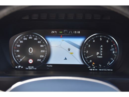 Volvo  XC90 T8 Twin Engine AWD R-Design | Pano | Trekhaak | B&W | Luchtvering | Bomvol! | ActivLease financial lease
