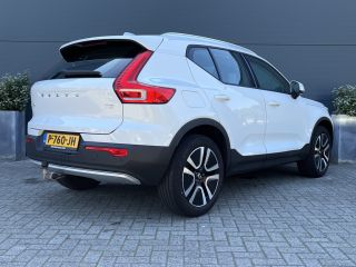 Volvo  XC40 1.5 T2 Momentum Business | Pilot Assist | Camera | Trekhaak | Keyless |