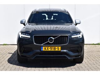 Volvo  XC90 T8 Twin Engine AWD R-Design | Pano | Trekhaak | B&W | Luchtvering | Bomvol! |