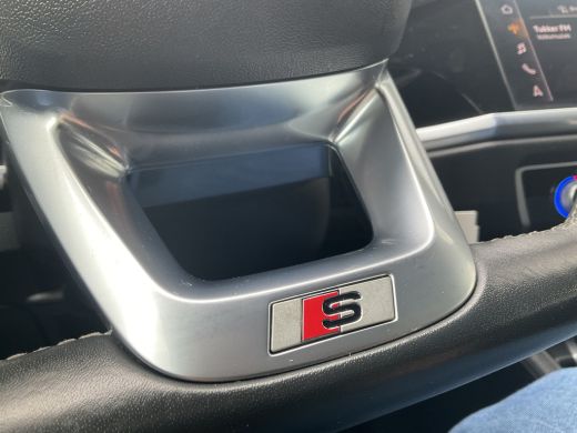 Audi Q3 35 TFSI S edition Adapt.Cruise Carplay DigiDisplay S-Line ActivLease financial lease
