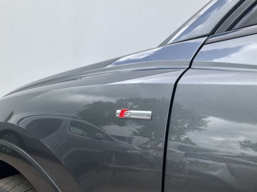Audi Q3 35 TFSI S edition Adapt.Cruise Carplay DigiDisplay S-Line ActivLease financial lease