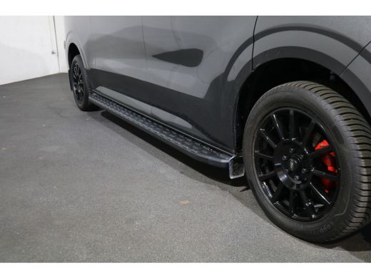 Ford Transit Custom 2.0 TDCI 170pk L2 H1 Limited DC Black Edition ActivLease financial lease