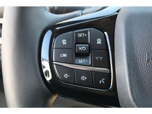 Ford Transit Custom 2.0 TDCI 170pk L2 H1 Limited DC Black Edition ActivLease financial lease