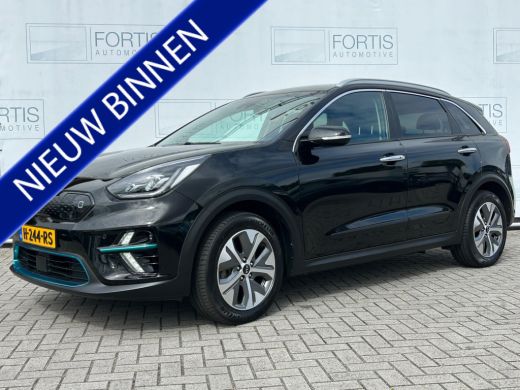 Kia e-Niro ExecutiveLine 64 kWh NL AUTO | LEDER | STOELVERW | STOELVERKOEL | CAMERA | CARPLAY | Kia e-Niro ExecutiveLine 64 kWh NL AUTO | LEDER | STOELVERW | STOELVERKOEL | CAMERA | CARPLAY |