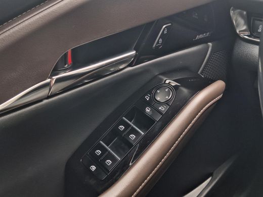 Mazda CX-30 2.0 e-SkyActiv-X M Hybrid Luxury | Adaptief Cruise Control | 360 graden camera | Head-up display ... ActivLease financial lease