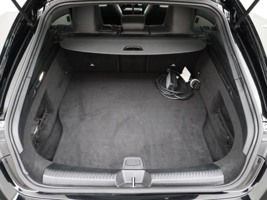 Mercedes CLA-Klasse Shooting Brake 250 e AMG Line PANO | CAMERA | RIJKLAAR INCL. 12 MND. BOVAGGARANTIE ActivLease financial lease