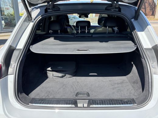 Mercedes EQE SUV 500 4Matic AMG Line 91 kWh ELEK. TREKHAAK | MEMORY SEAT | PANO | BOMVOLLE AUTO ActivLease financial lease