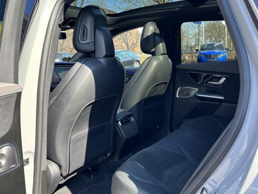Mercedes EQE SUV 500 4Matic AMG Line 91 kWh ELEK. TREKHAAK | MEMORY SEAT | PANO | BOMVOLLE AUTO ActivLease financial lease