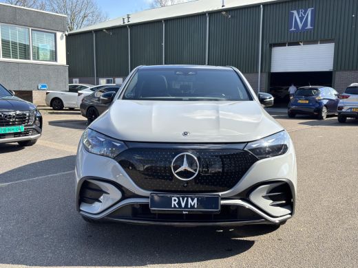 Mercedes EQE SUV 500 4Matic AMG Line 91 kWh ELEK. TREKHAAK | MEMORY SEAT | PANO | BOMVOLLE AUTO ActivLease financial lease