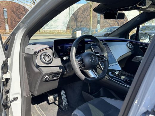 Mercedes EQE SUV 500 4Matic AMG Line 91 kWh ELEK. TREKHAAK | MEMORY SEAT | PANO | BOMVOLLE AUTO ActivLease financial lease
