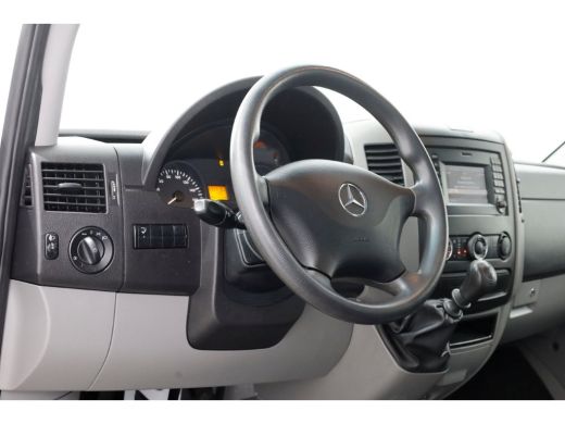 Mercedes Sprinter 314 CDI 143pk E6 Bakwagen met laadklep en zijdeur 990kg laadverm. 05-2018 ActivLease financial lease