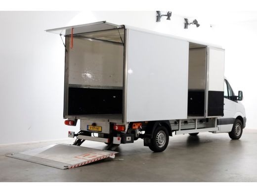 Mercedes Sprinter 314 CDI 143pk E6 Bakwagen met laadklep en zijdeur 990kg laadverm. 05-2018 ActivLease financial lease