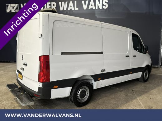 Mercedes Sprinter 316 CDI 164pk L2H1 inrichting Euro6 Airco | 2800kg Trekhaak | Camera | Cruisecontrol | Apple Carp... ActivLease financial lease