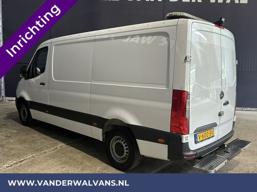 Mercedes Sprinter 316 CDI 164pk L2H1 inrichting Euro6 Airco | 2800kg Trekhaak | Camera | Cruisecontrol | Apple Carp... ActivLease financial lease