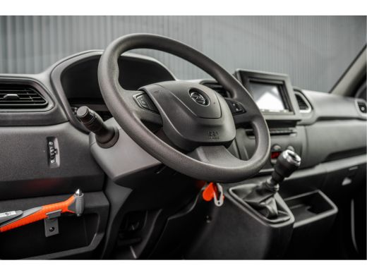 Opel Movano **2.3 CDTI BiTurbo | Bakwagen met Laadklep | Euro 6 | 146 PK | Cruise | Airco | Navigatie** ActivLease financial lease