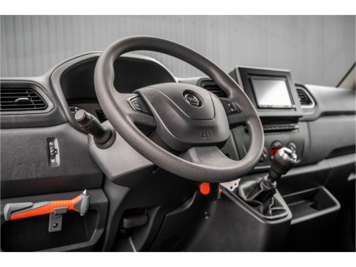 Opel Movano **2.3 Turbo | Bakwagen met Laadklep | 146 PK | Laadvermogen: 1203KG | Cruise | Navigatie | MF Stu... ActivLease financial lease