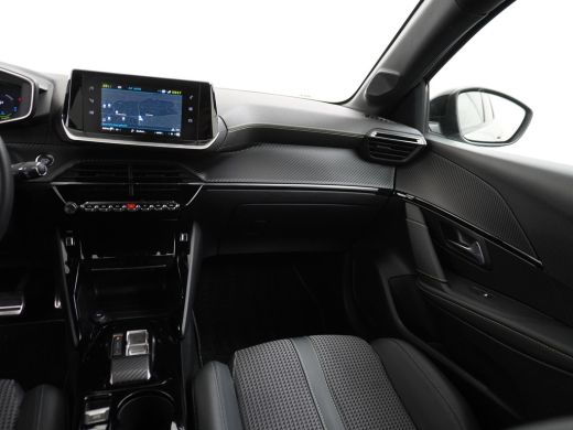 Peugeot e-208 EV GT Pack 50 kWh CAMERA | NAVI | RIJKLAARPRIJS INCL. 12 MND. BOVAGGARANTIE ActivLease financial lease