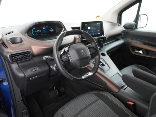 Peugeot eRifter GT Pack TREKHAAK | CAMERA | KEYLESS | STOELVERWARMING ActivLease financial lease