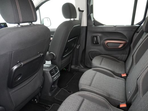 Peugeot eRifter GT Pack TREKHAAK | CAMERA | KEYLESS | STOELVERWARMING ActivLease financial lease