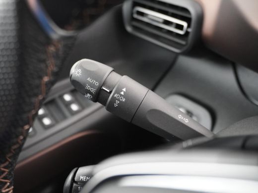 Peugeot eRifter GT Pack TREKHAAK | CAMERA | KEYLESS | STOELVERWARMING ActivLease financial lease