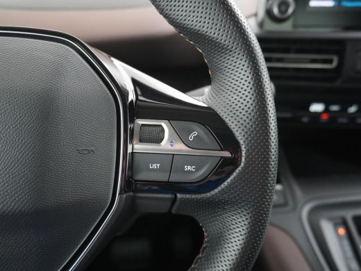 Peugeot eRifter GT Pack TREKHAAK | CAMERA | KEYLESS | STOELVERWARMING ActivLease financial lease