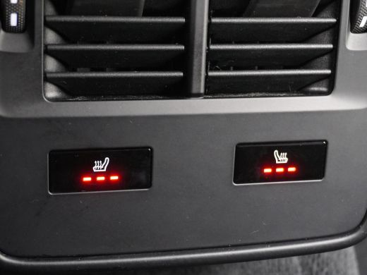 Porsche Taycan Turbo 93 kWh BOSE | SPORT STOELEN PLUS | ADAP. CRUISE | LUCHTVERING | * 66.014,- excl. BTW | ORIG... ActivLease financial lease