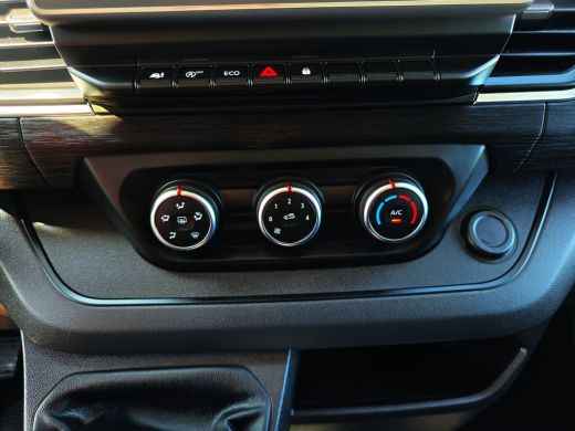 Renault Trafic 2.0 Blue dCi 130 T30 L2 H1 Advance - Euro 6 - 130 Pk - Navi - ParkeerCamera - Airco ActivLease financial lease