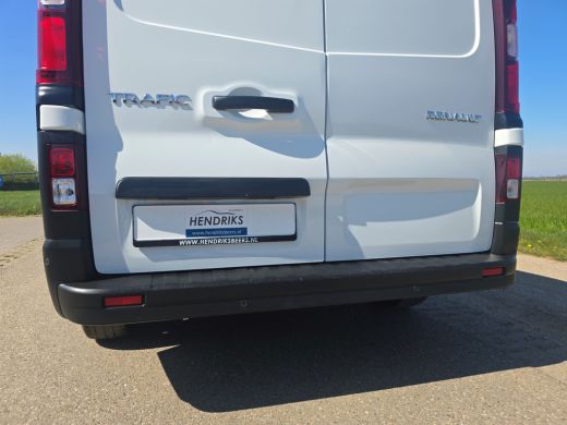Renault Trafic 2.0 Blue dCi 130 T30 L2 H1 Advance - Euro 6 - 130 Pk - Navi - ParkeerCamera - Airco ActivLease financial lease