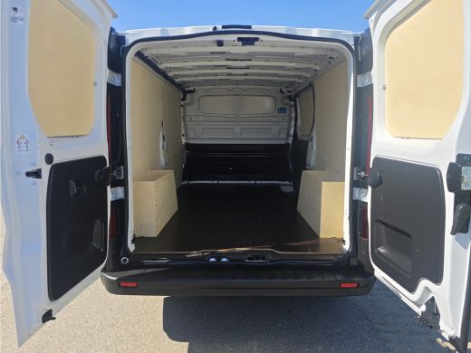 Renault Trafic 2.0 Blue dCi 130 T30 L2 H1 Advance - Euro 6 - 130 Pk - Navi - ParkeerCamera - Airco ActivLease financial lease