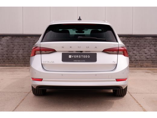 Skoda Octavia Combi 1.4 TSI iV PHEV Business Edition | Head-Up | Carplay | LED | Camera | Memory | Navi | Sfeer... ActivLease financial lease