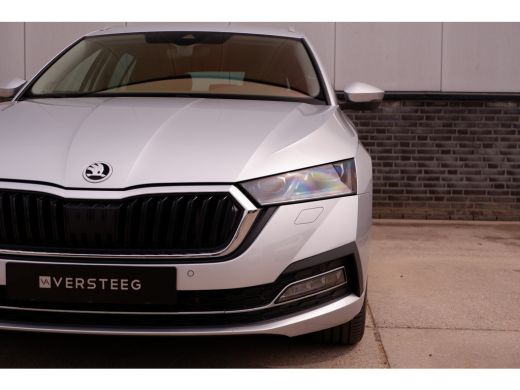 Skoda Octavia Combi 1.4 TSI iV PHEV Business Edition | Head-Up | Carplay | LED | Camera | Memory | Navi | Sfeer... ActivLease financial lease