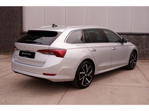 Skoda Octavia Combi 1.4 TSI iV PHEV Business Edition | Head-Up | Carplay | LED | Camera | Memory | Navi | Sfeer... ActivLease financial lease