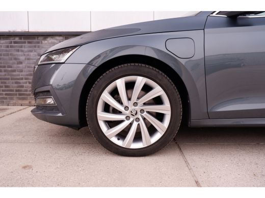 Skoda Octavia Combi 1.4 TSI iV PHEV Business Edition Plus | Head-Up | Carplay | LED | Camera | Memory | Navi | ... ActivLease financial lease