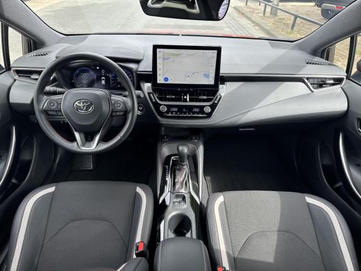 Toyota Corolla Hybrid 140 GR Sport | 06-10141018 Voor meer informatie ActivLease financial lease