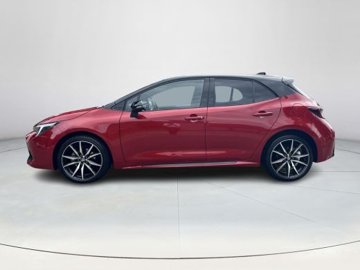 Toyota Corolla Hybrid 140 GR Sport | 06-10141018 Voor meer informatie ActivLease financial lease