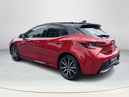 Toyota Corolla Hybrid 140 GR Sport | 06-10141018 Voor meer informatie ActivLease financial lease